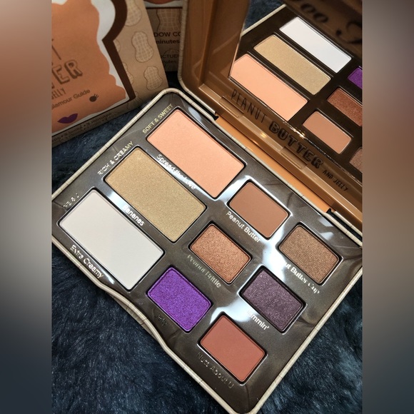NIB- Too Faced Peanut Butter and Jelly Creamy & Decadent Eye Shadow Collection - Picture 8 of 11